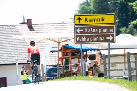 Festival SAŠA kolesari ob gostovanju dirke Po Sloveniji v Lučah